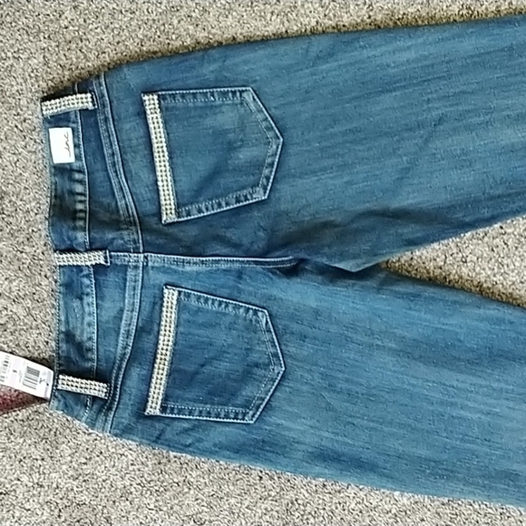 Inc regular fit boot leg denim jeans size 6 new condition - Picture 4 of 8